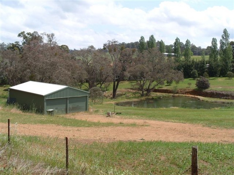18 Palmers Road, Bridgetown WA 6255