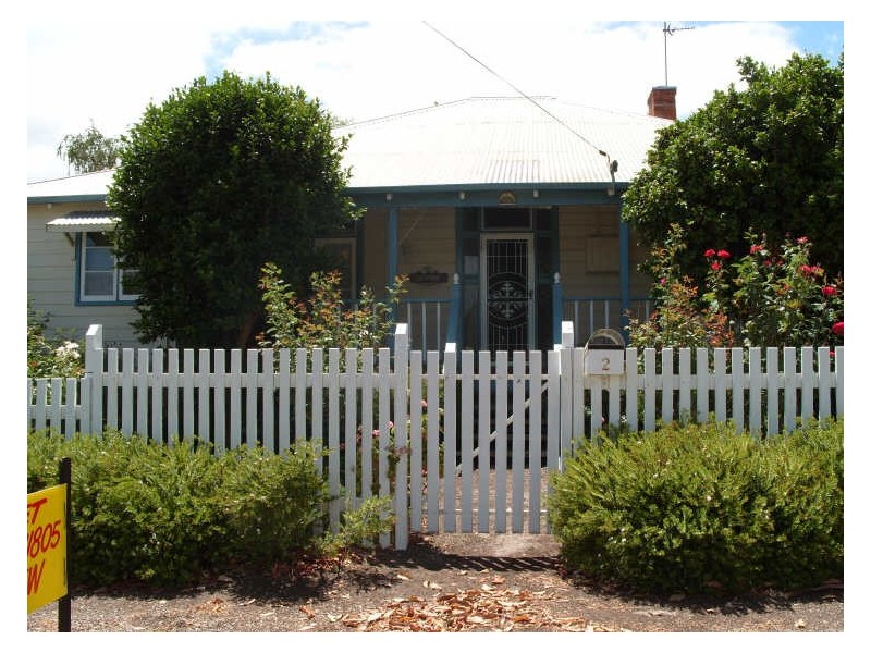 2 Rose Street, Bridgetown WA 6255