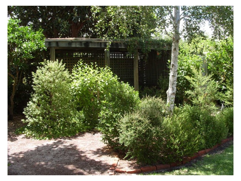 2 Rose Street, Bridgetown WA 6255