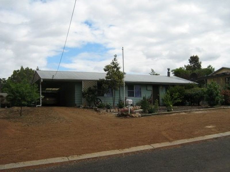 10 Nix Street, Boyup Brook WA 6244