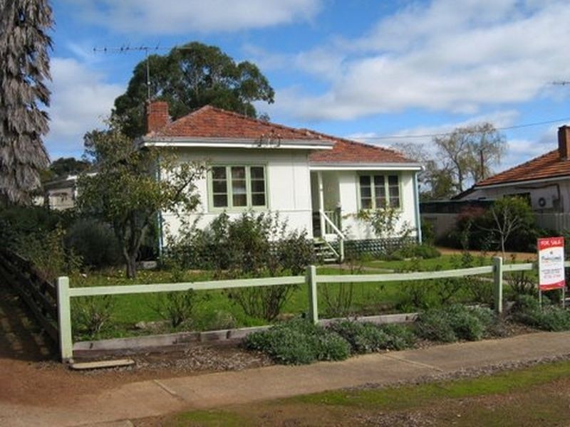 31 Railway Parade, Boyup Brook WA 6244