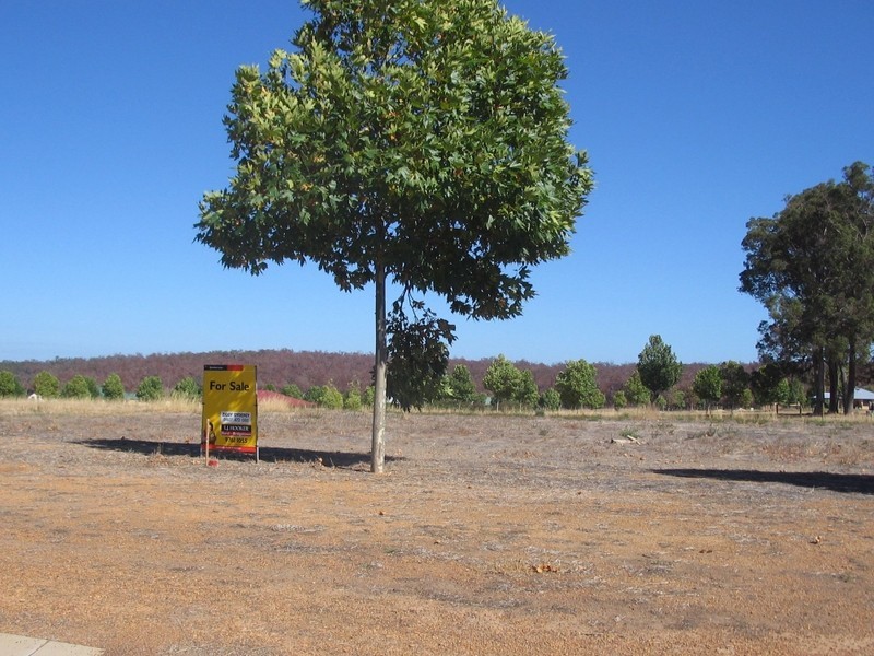 22 Balmoral Drive, Bridgetown WA 6255