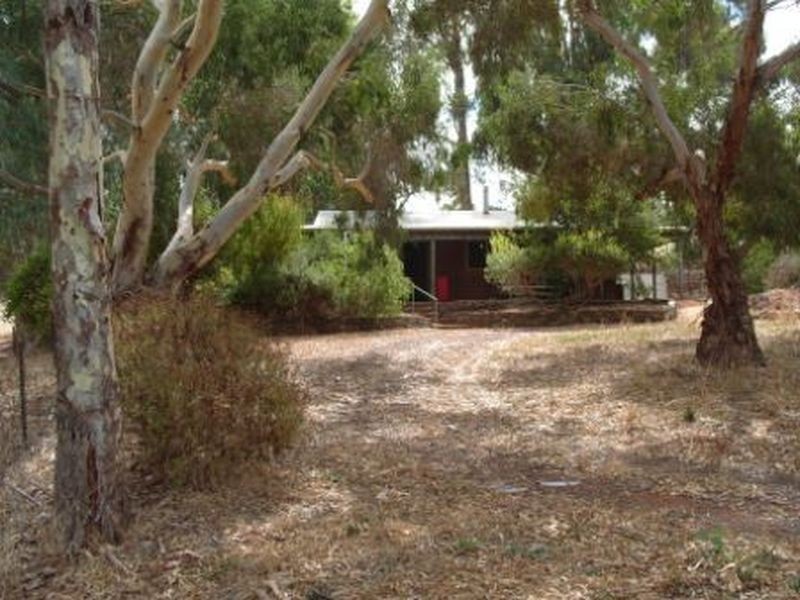 27 Roe Street, Bridgetown WA 6255