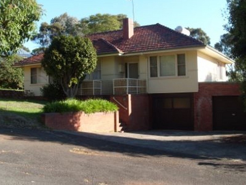 9 Barlee Street, Bridgetown WA 6255