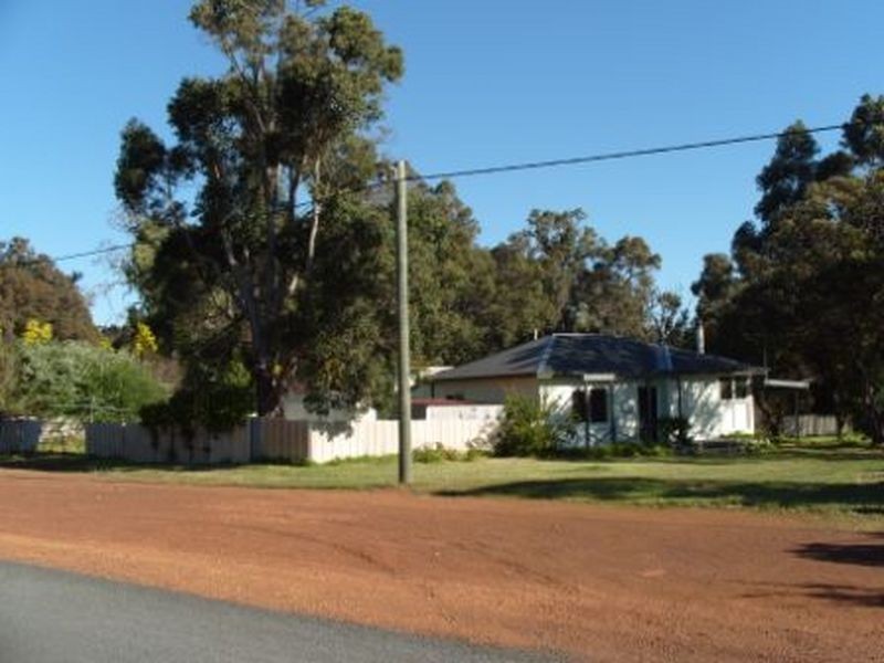 19 Diorite Street, Greenbushes WA 6254