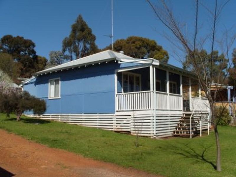 16 Hampton Street, Bridgetown WA 6255