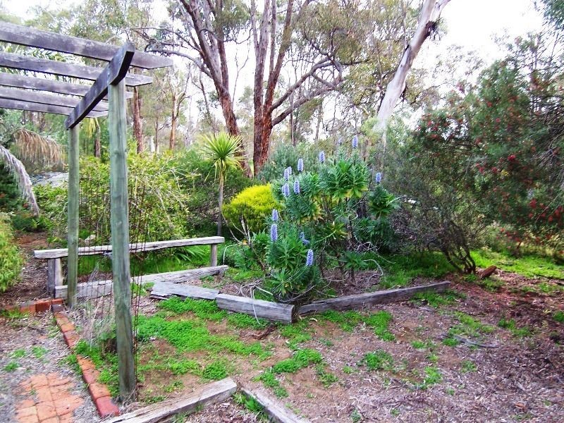 20 & 22 Stewart Street, Boyup Brook WA 6244