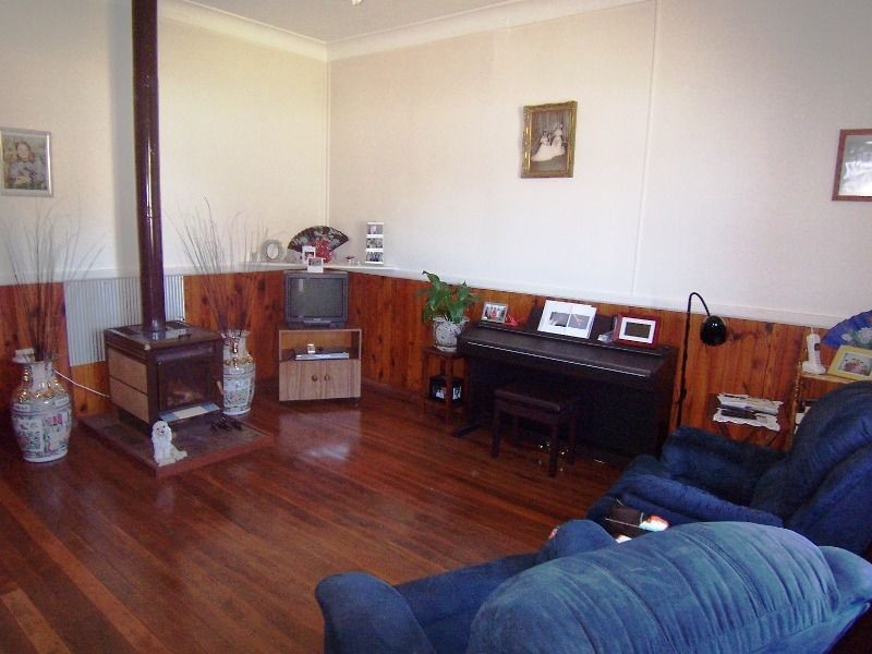 2 Higgins Street, Nannup WA 6275