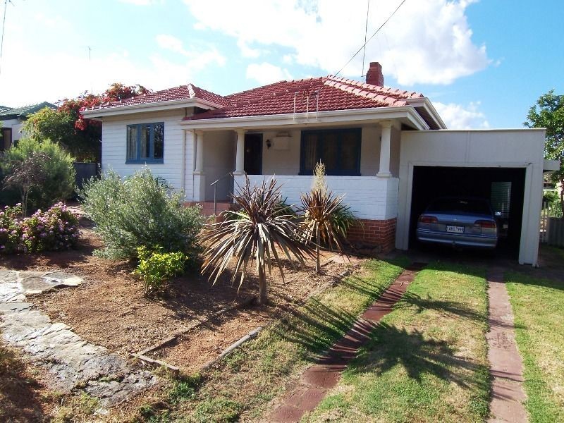 40 Barron Street, Boyup Brook WA 6244