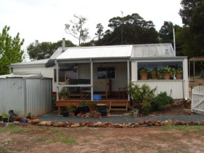 8 Forrest Street, Bridgetown WA 6255