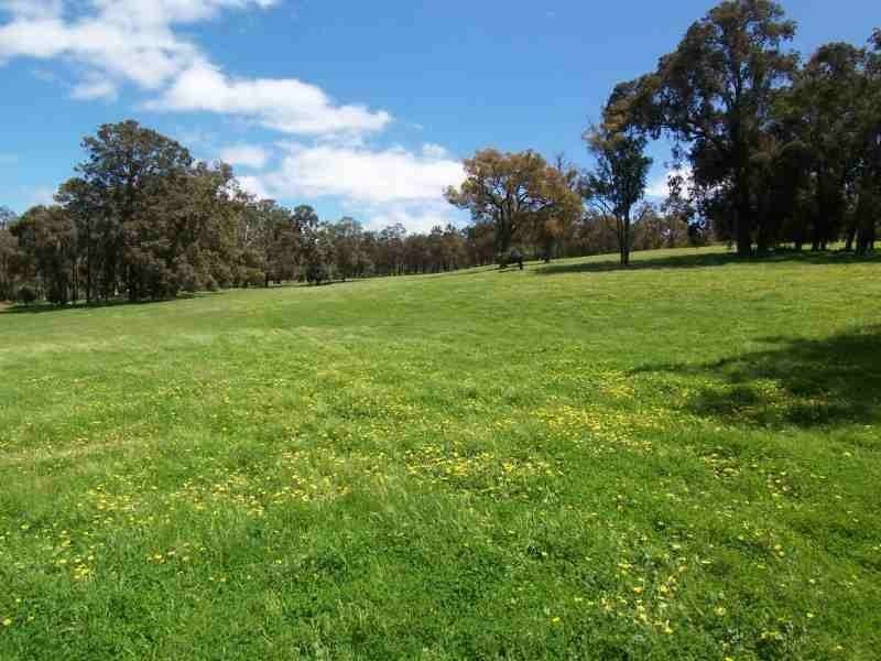 8816 Rainoldi Road, Boyup Brook WA 6244