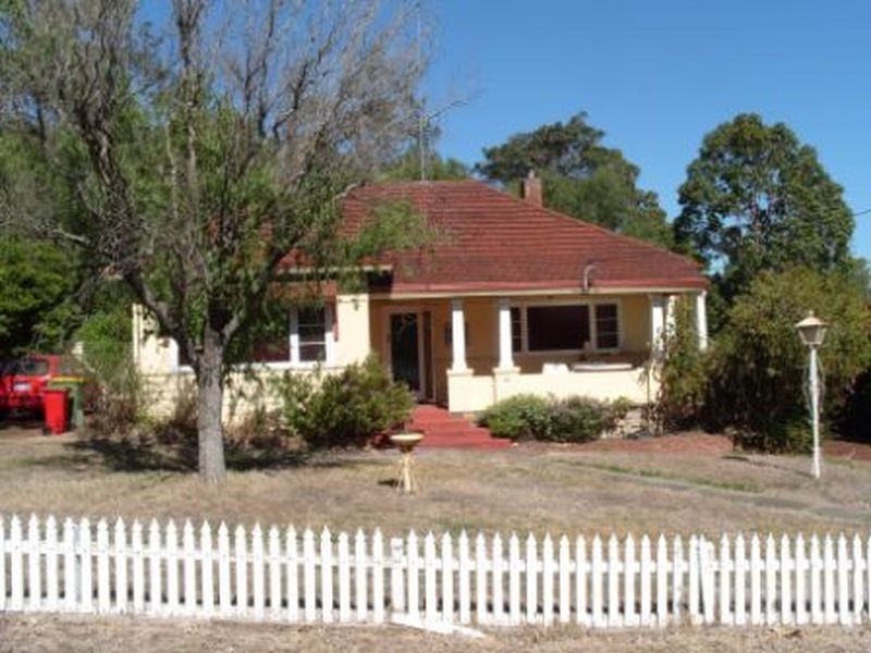 19 – 21 Gifford Road, Bridgetown WA 6255