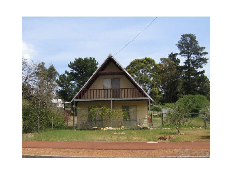 55 Railway Parade, Boyup Brook WA 6244