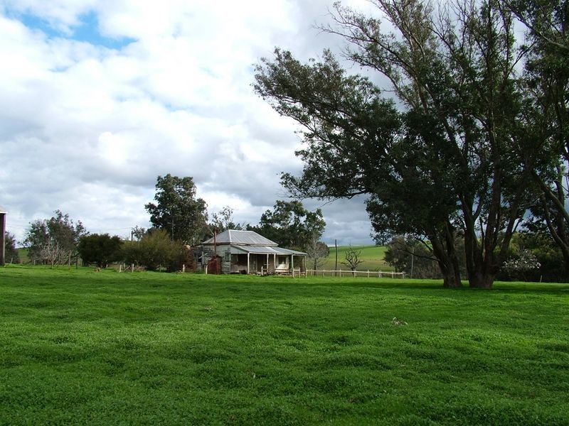 Lot 7 Dinninup East Road, Boyup Brook WA 6244