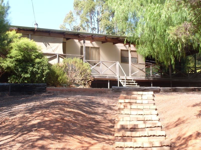 33 Spencer Street, Bridgetown WA 6255