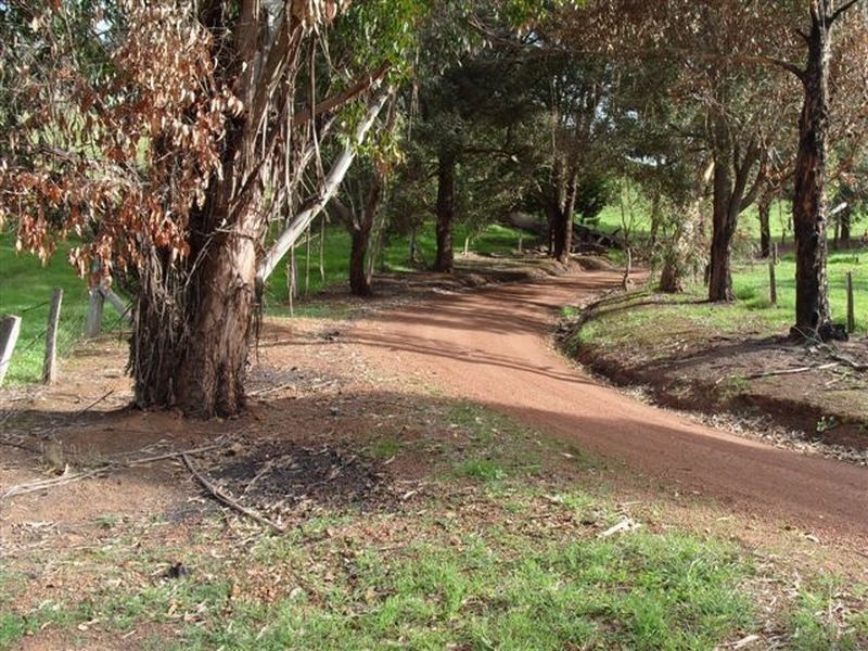 41 Smith Street, Bridgetown WA 6255