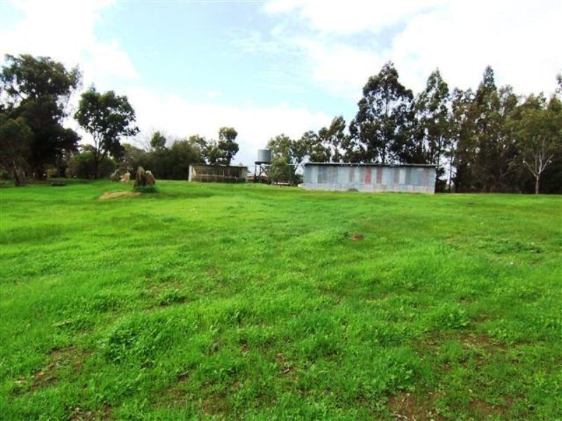 28 Gibbs Street, Dinninup WA 6244