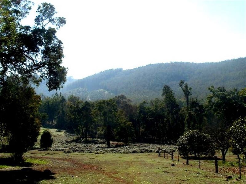 945 Southampton Road, Balingup WA 6253