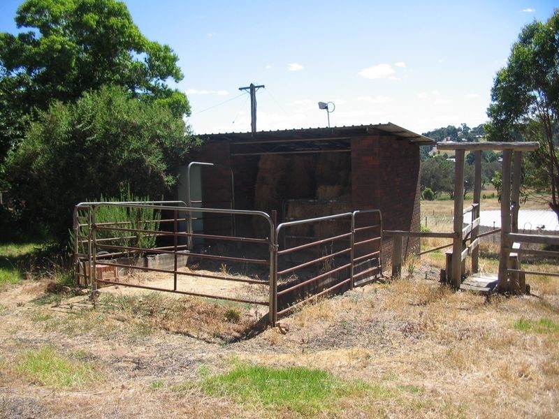 18 Campbells Road, Bridgetown WA 6255