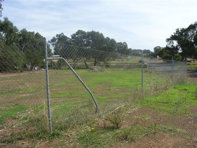 1 Jayes Road, Boyup Brook WA 6244