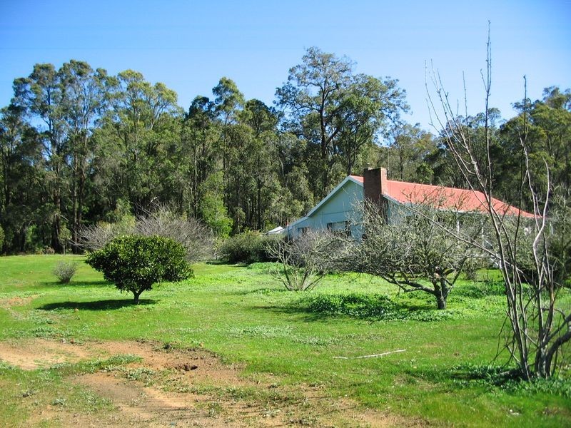 11311 Williams Street, Greenbushes WA 6254