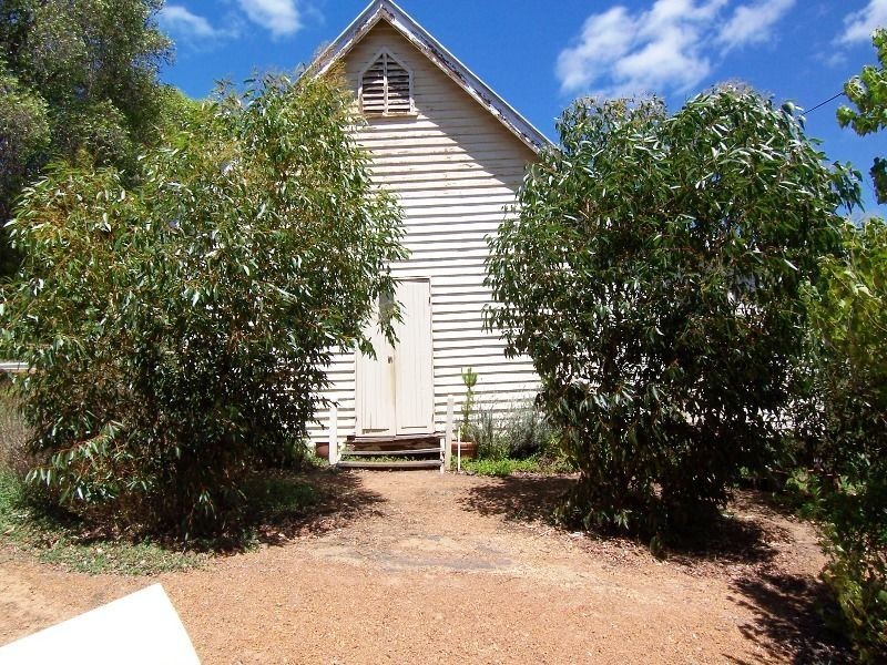 4 Rowley Street, Bridgetown WA 6255