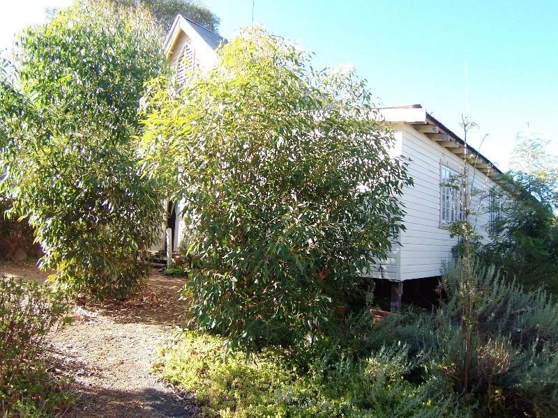 4 Rowley Street, Bridgetown WA 6255