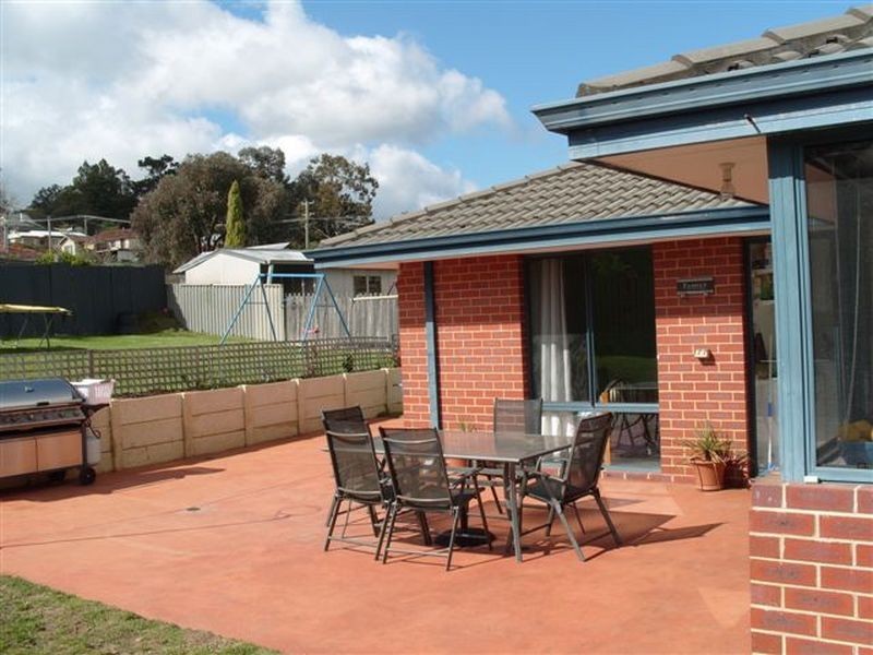 4 Moore Place, Bridgetown WA 6255