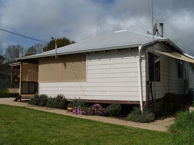 13 Proctor St, Boyup Brook WA 6244