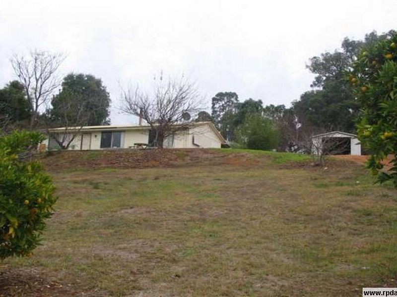 14 Campbell Street, Bridgetown WA 6255