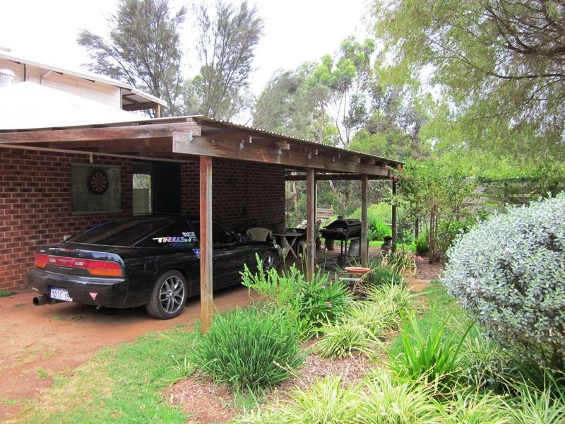 624 Railway Terrace, Bridgetown WA 6255