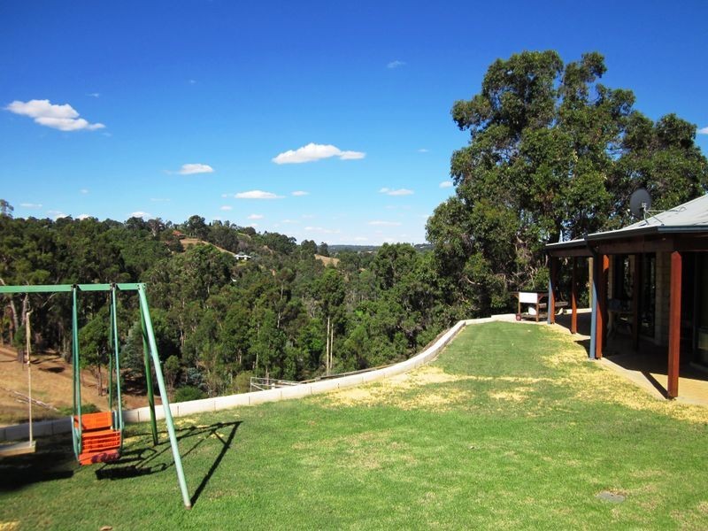 67 Carey Street, Bridgetown WA 6255