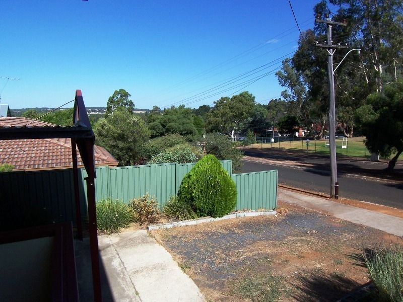 16 Barron Street, Boyup Brook WA 6244