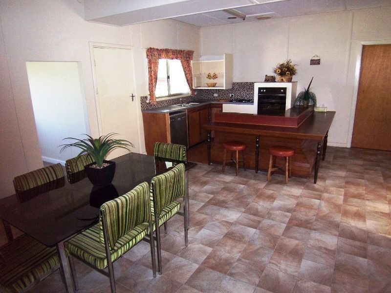 16 Barron Street, Boyup Brook WA 6244