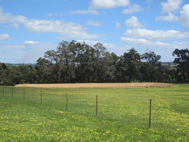 51 Muir Road, Mayanup WA 6244