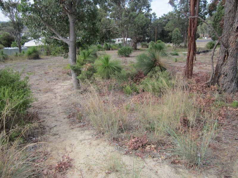 14 Reid Place, Boyup Brook WA 6244