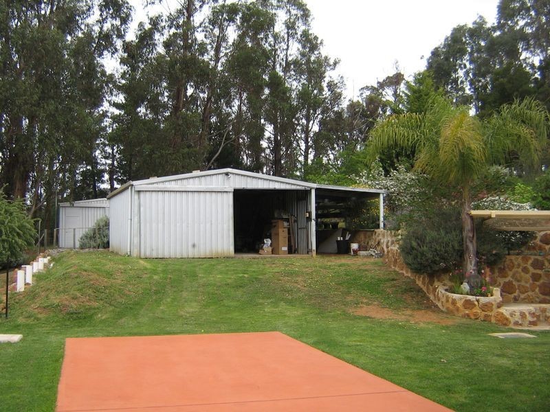 7 Loftie Street, Bridgetown WA 6255