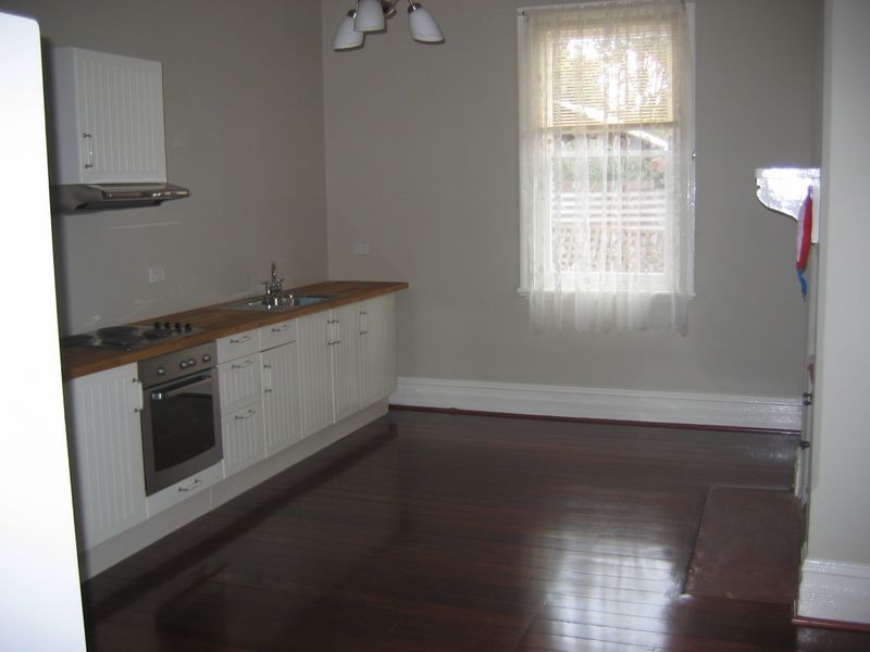 8 Phillips Street, Bridgetown WA 6255