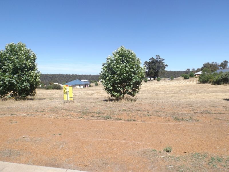 36 Balmoral Drive, Bridgetown WA 6255