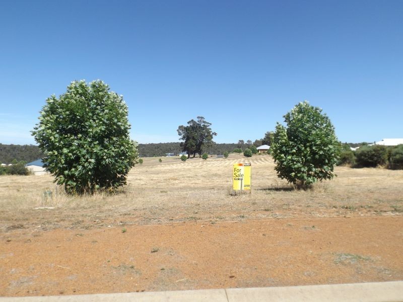 36 Balmoral Drive, Bridgetown WA 6255