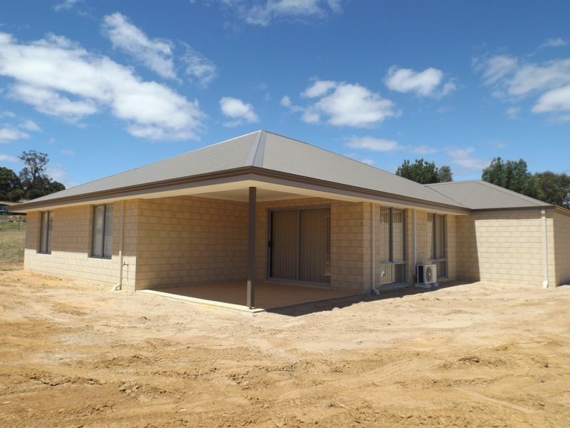 114 Robinia Way, Bridgetown WA 6255