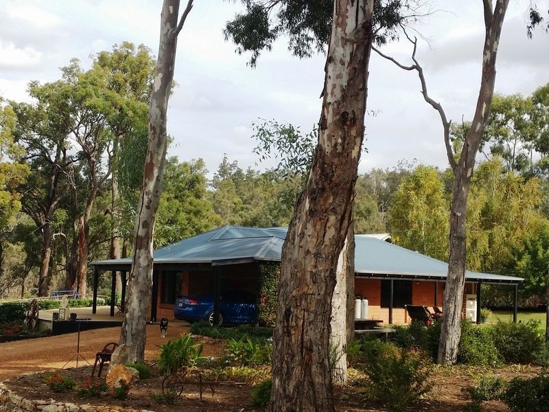 1 Roe Street, Bridgetown WA 6255