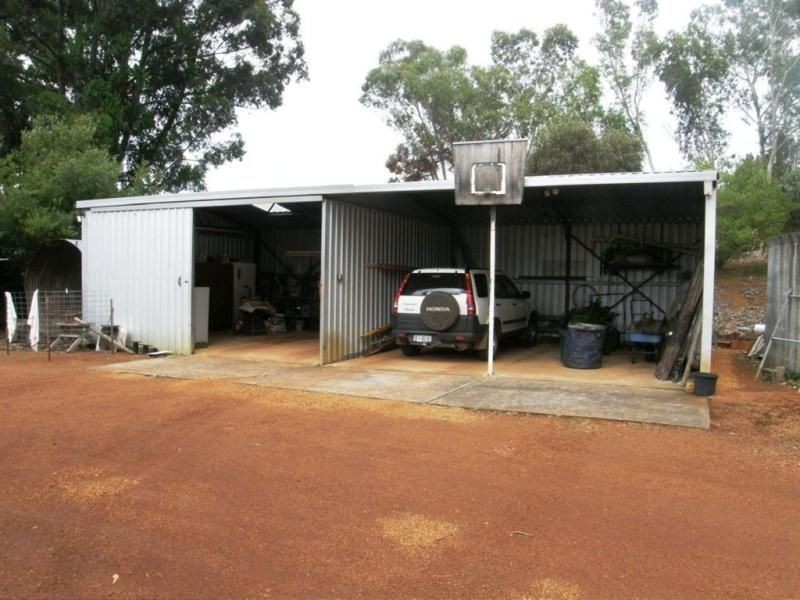 8 Flintoff Road, Bridgetown WA 6255