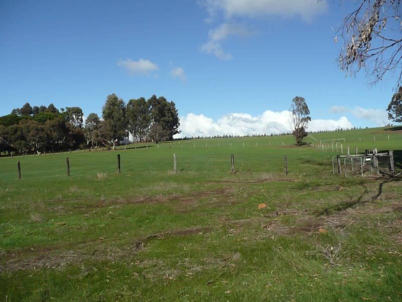 8 Flintoff Road, Bridgetown WA 6255