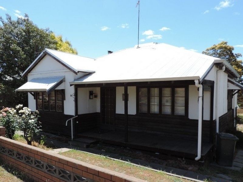 8 Forrest Street, Boyup Brook WA 6244