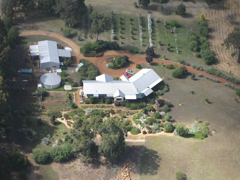9 Rokewood Heights, Bridgetown WA 6255