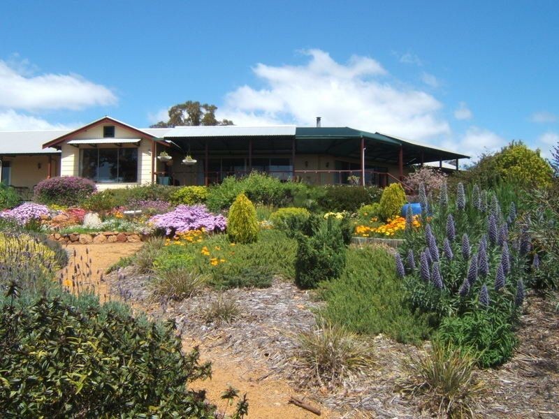 9 Rokewood Heights, Bridgetown WA 6255