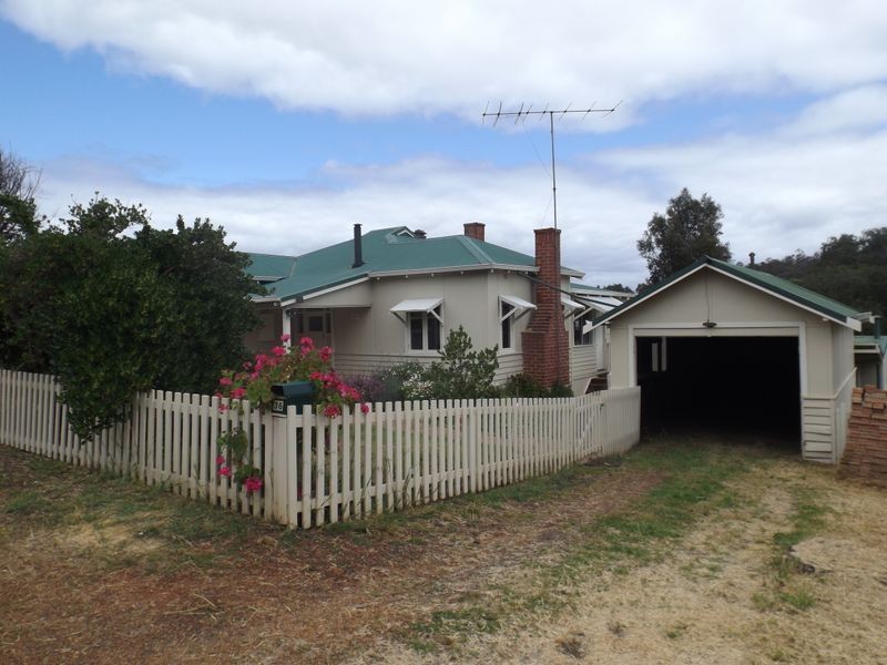 36 Spencer Street, Bridgetown WA 6255