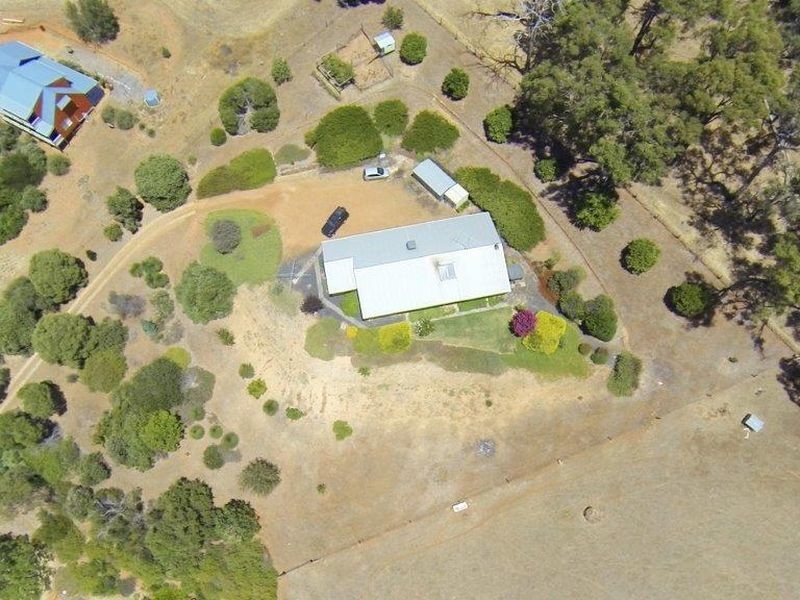 6 Smith Street, Bridgetown WA 6255