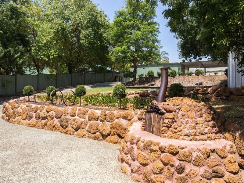 2 Toyer Street, Bridgetown WA 6255